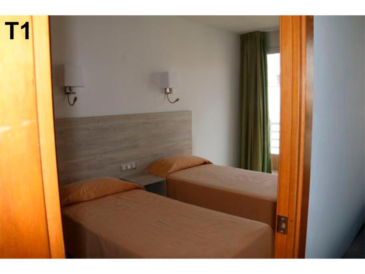 Apartaments Salamar Lloret de Mar Esterno foto