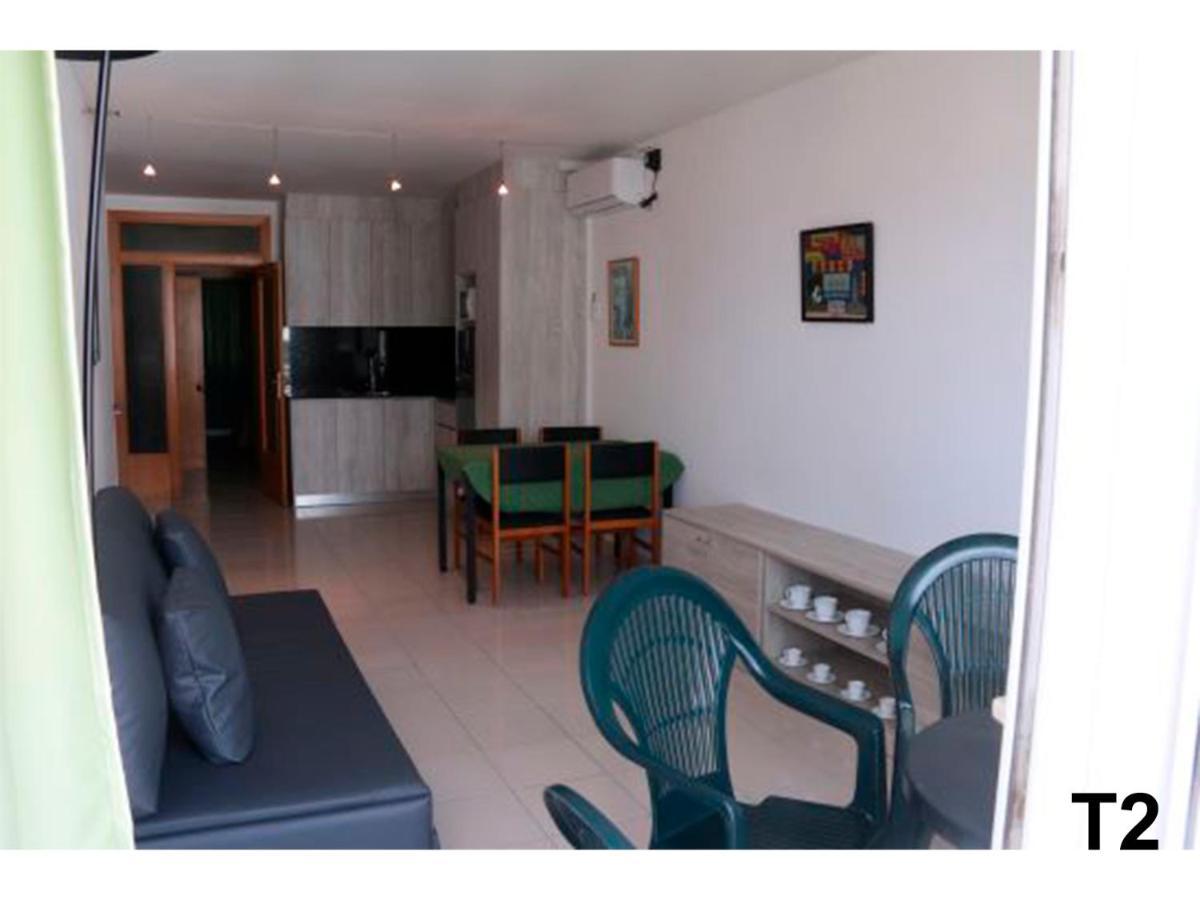 Apartaments Salamar Lloret de Mar Esterno foto